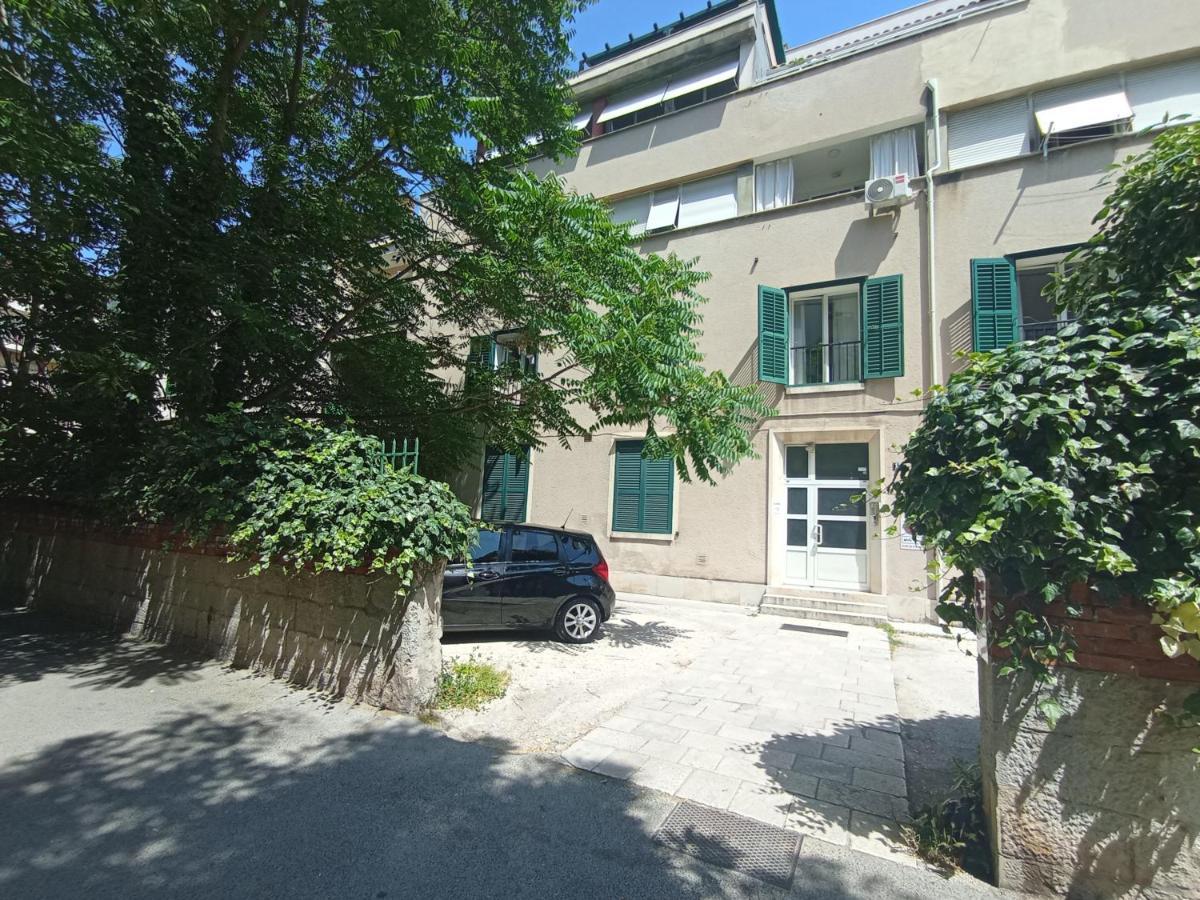 Apartment Nina , Bacvice Beach Split Ngoại thất bức ảnh